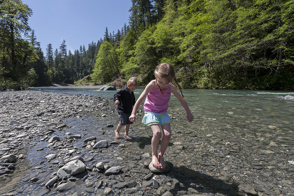 Get Outdoors These School Holidays with Earthing to help ADHD